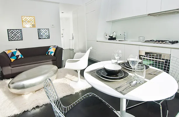 Rented by NOVO | media 53