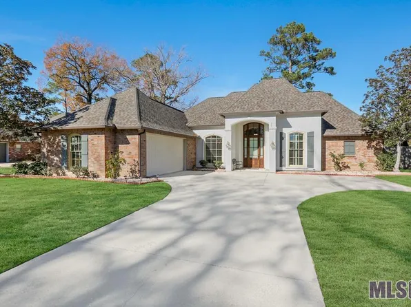 15105 Green Trails Blvd, Baton Rouge, LA 70817