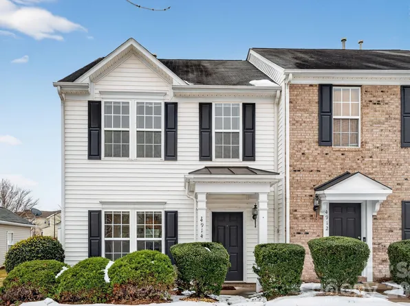 4914 Sunburst Ln, Charlotte, NC 28213