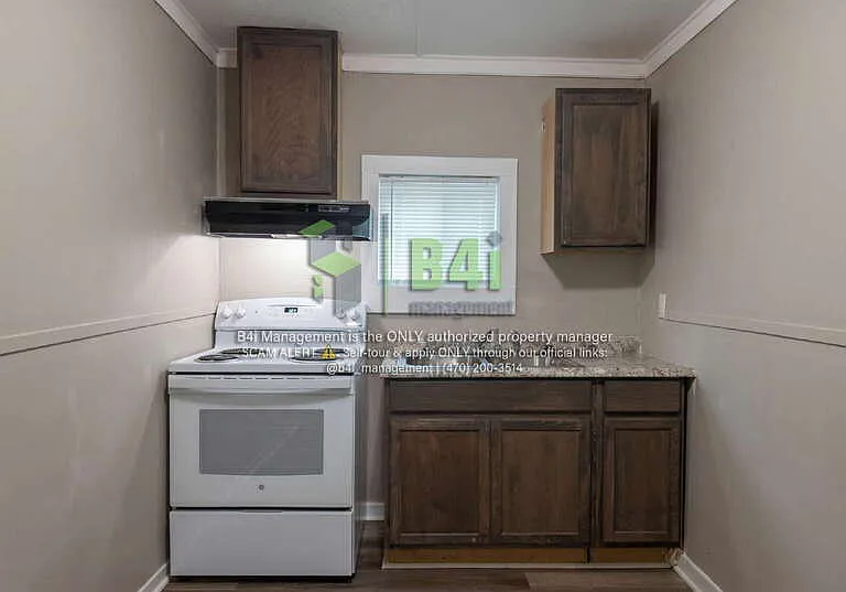 907 L S Glencamp Way — Photo 5