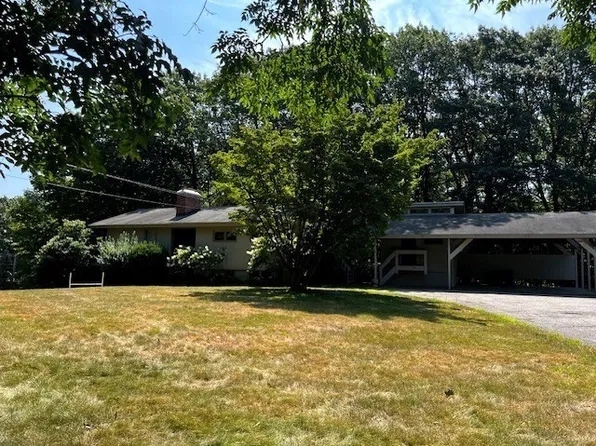 20 Wachusett St, Leominster, MA 01453