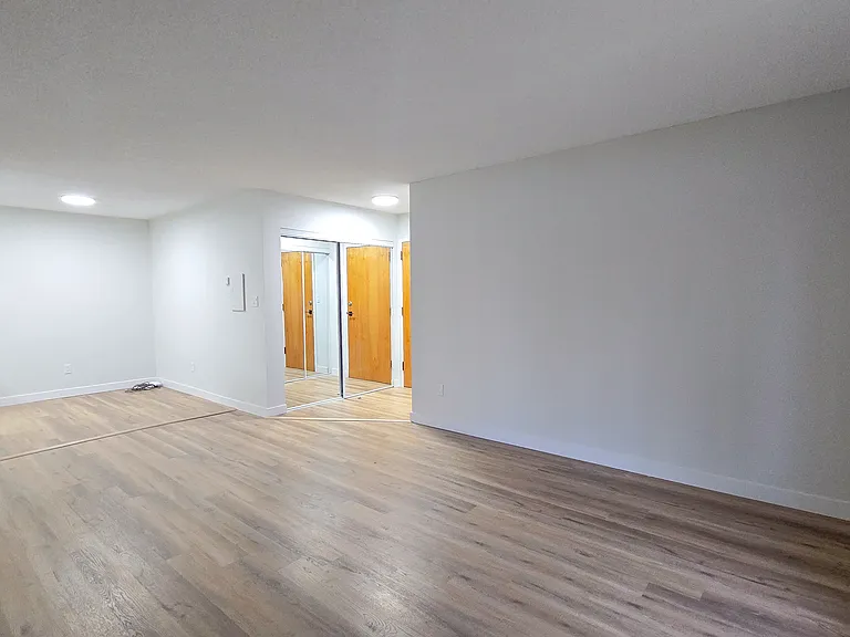 7 Poirier Ave #PREMIUM — Photo 20