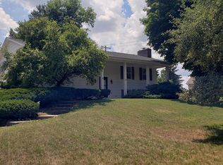 5776 Forest Harbor Dr, Kalamazoo, MI 49048