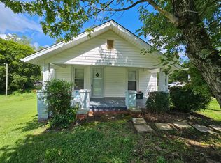 305 Barnwell St, Thomasville, NC 27360