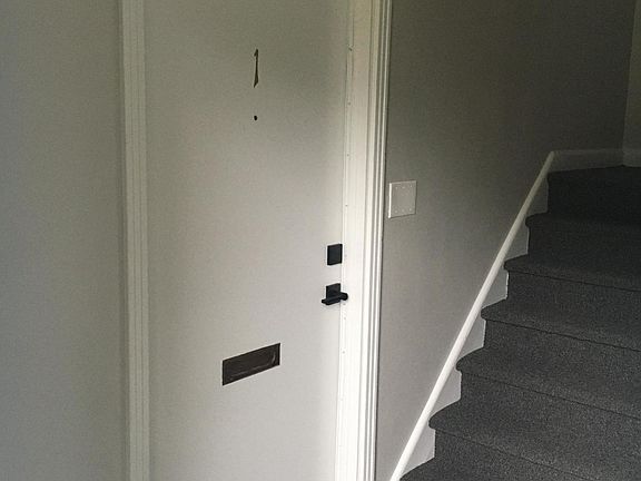 2nd image of 3637 Oak St APT 1