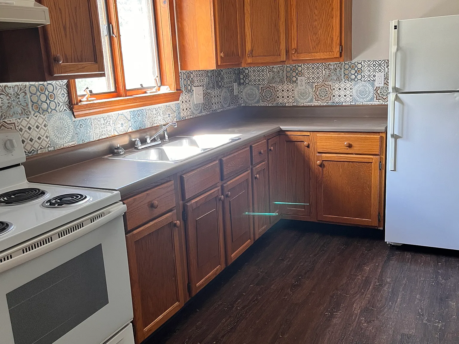 42 Harvey Ave — Photo 4
