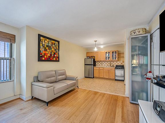 3rd image of 37-50 87th St APT 1C