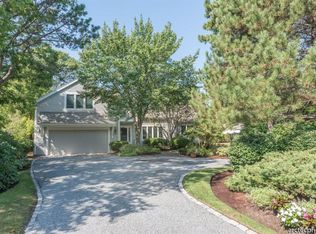 12 The Hts, Mashpee, MA 02649