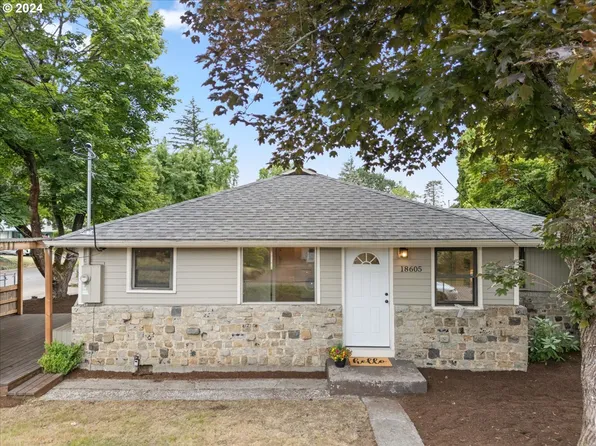 18605 NE Everett Ct, Portland, OR 97230