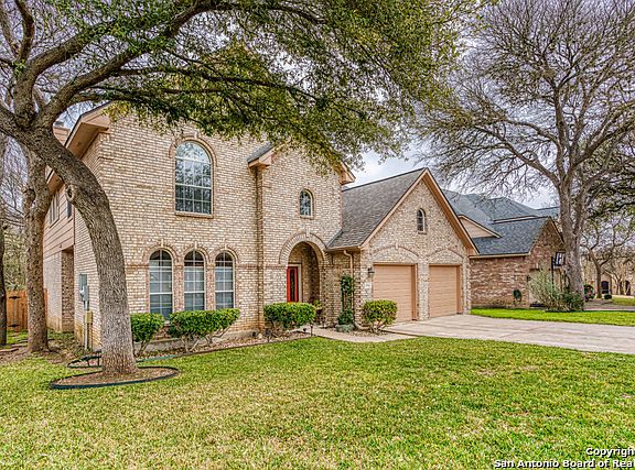 2nd image of 2416 Woodbridge Way