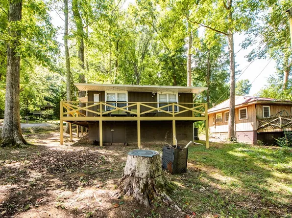 854 Lost Creek Boat Dock Rd, Decaturville, TN 38329
