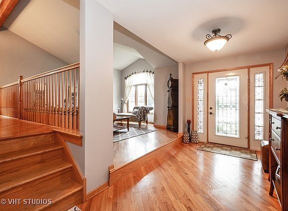 2nd image of 7620 Brookside Glen Dr