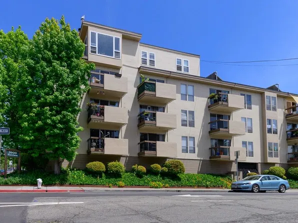 Bayo Vista Apartments, 3900 Harrison St #109, Oakland, CA 94611