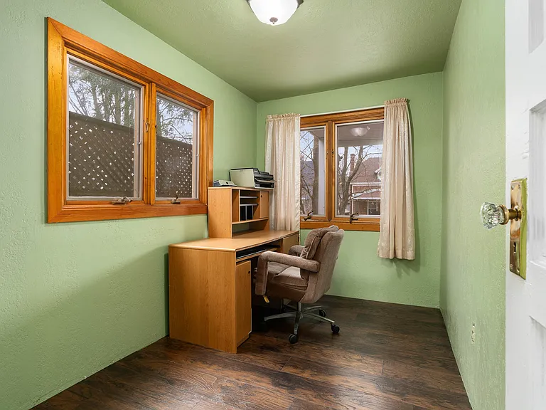 1032 Woodward Ave — Photo 12