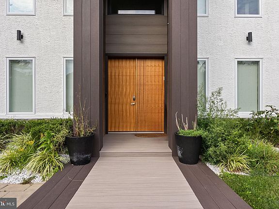 4th image of 615 Korisa Dr
