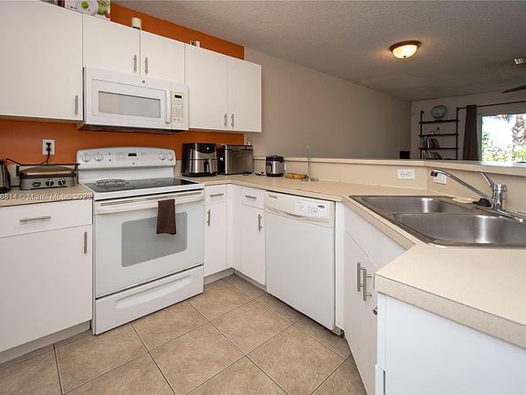 3rd image of 8617 N Southgate Shores Cir #8617