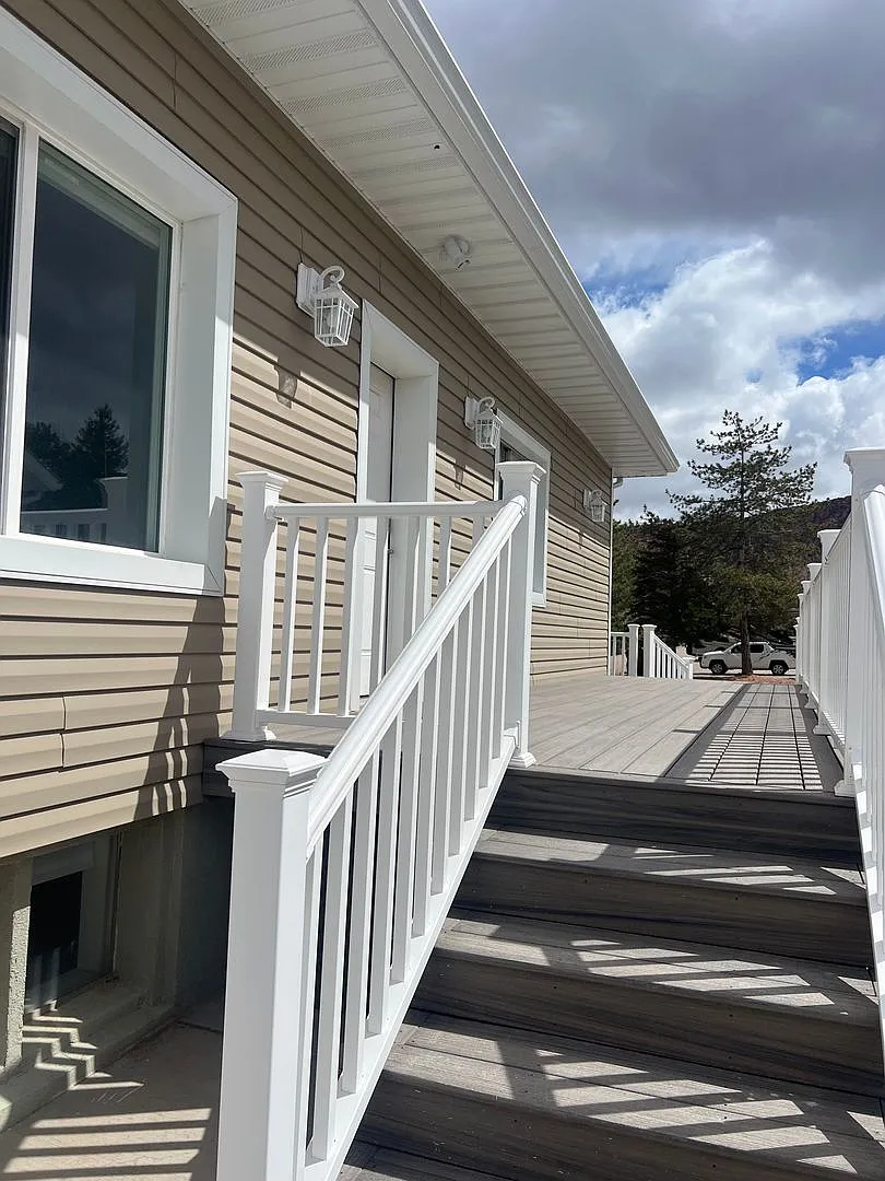 Commercial or Resident — Photo 2