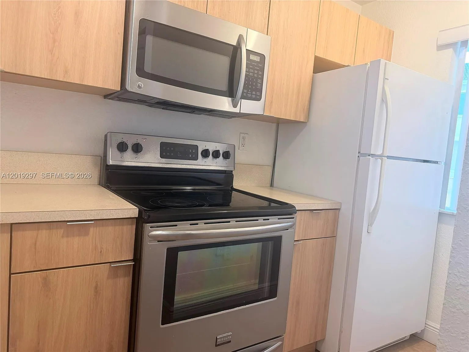 Park Place At Midway Cond — Photo 4