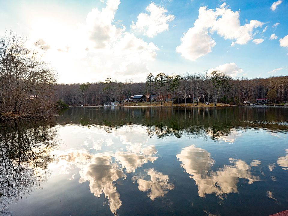 13th image of this home