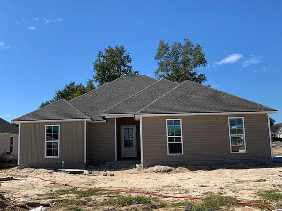 3rd image of 3950 Pecan Dr