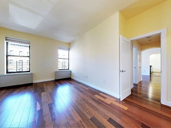 4th image of 180 W 81st St #4F
