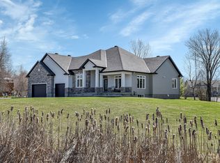 921 Colette St, Clarence Rockland, ON K0A 1E0