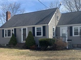 23 Washington Cir, Holbrook, MA 02343