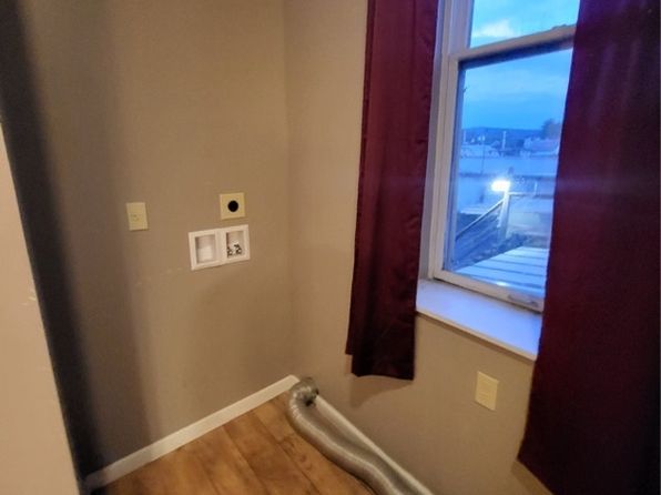 1 S Main St APT 2