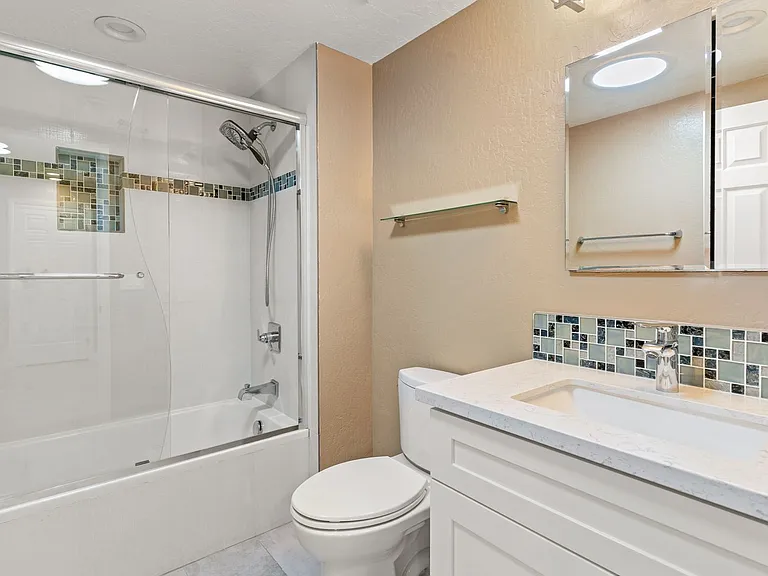 2844 Sombrero Cir — Photo 26