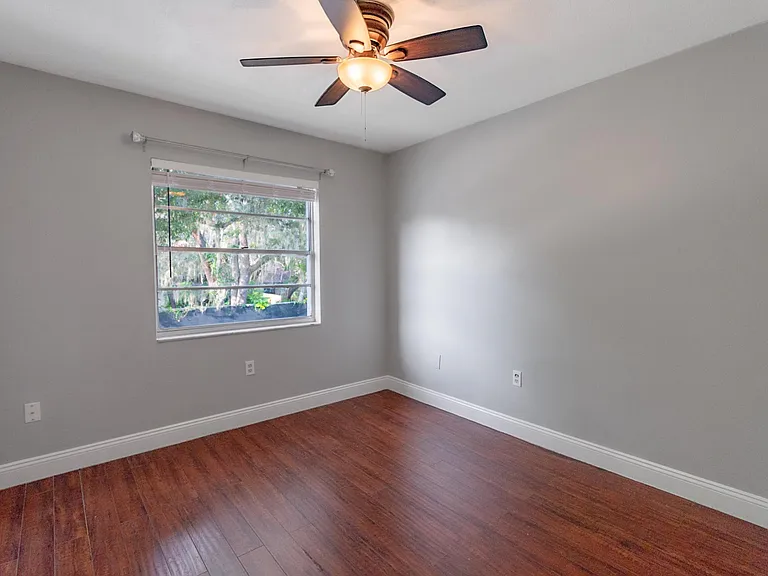 2547 N Alafaya Trl #92 — Photo 8