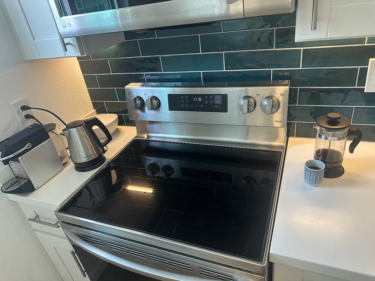 Building Photo - 2958-68 Reynard Way #2968