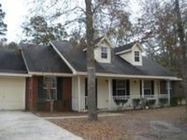 105 Ashley Dr, Guyton, GA 31312