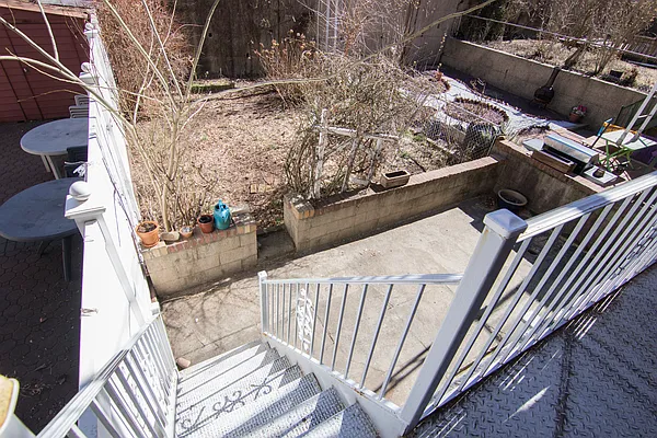 Rented by Modern Spaces | media 12