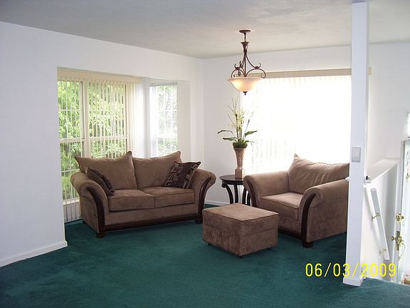 4th image of 144 Gladstone Way