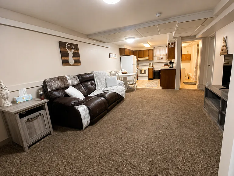 1701 Rushmore St #2 — Photo 3