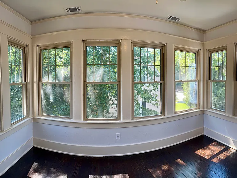 816 Maupas Ave — Photo 16