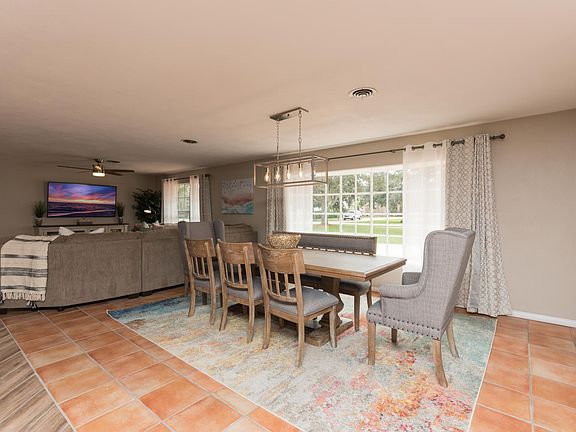 5th image of 585 John Anderson Dr