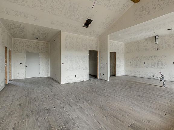 2nd image of 2108 Preserve Edge Dr