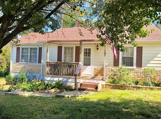 734 Mount Cross Rd, Danville, VA 24540