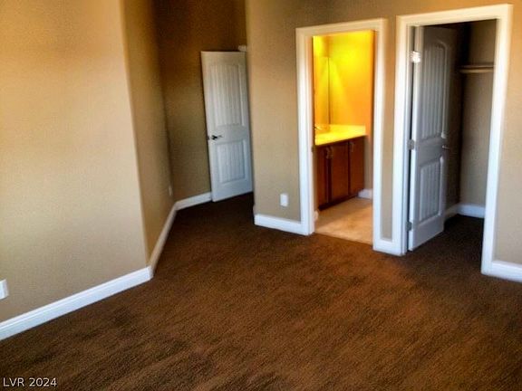 3rd image of 804 Applecross Ave