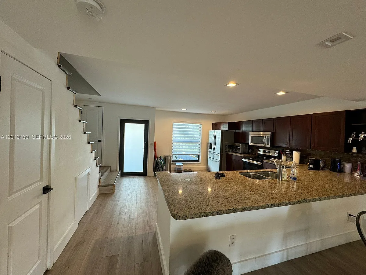 Building Photo - 3720 NE 167th St #39