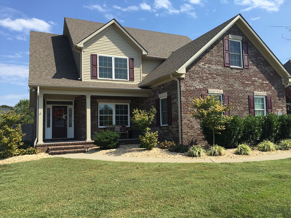 1st image of 316 Roseberry Cir