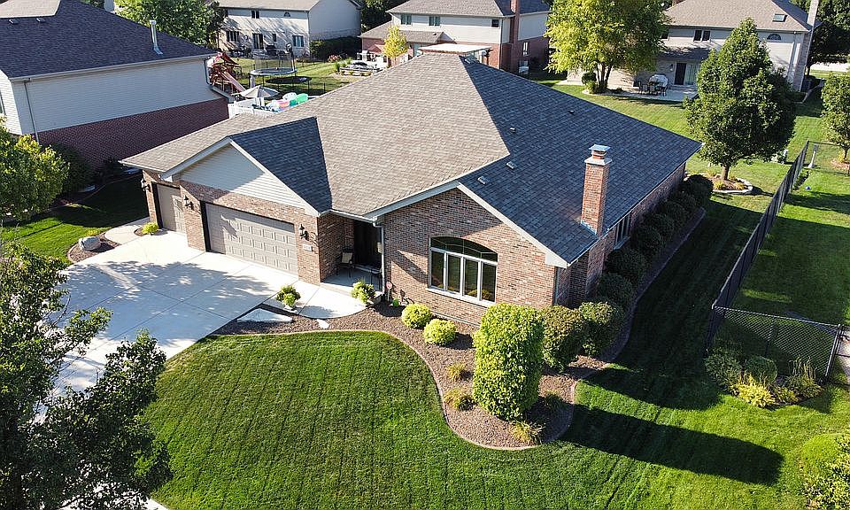 1st image of 9018 Redcastle Dr