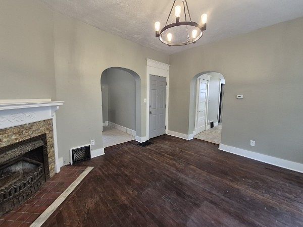2nd image of 603 N Lee St #1
