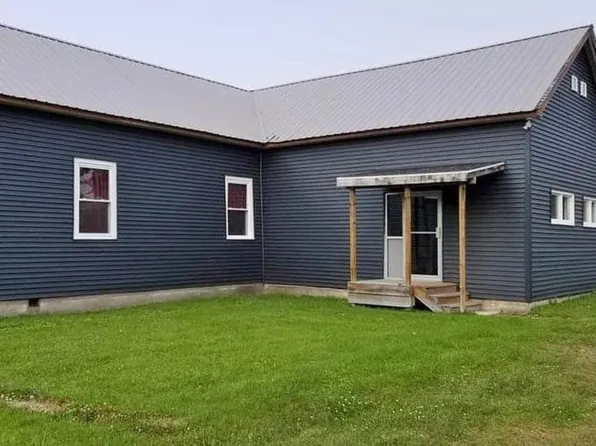 1001 Cedar St, Sault Sainte Marie, MI 49783