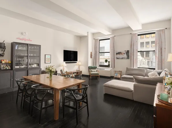 20 Pine St APT 911, New York, NY 10005