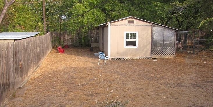 2nd image of 515 Lisa Cir