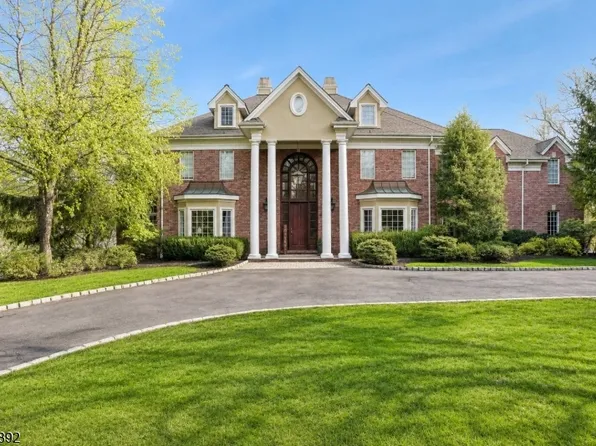 50 Sequoia Dr, Watchung Boro, NJ 07069