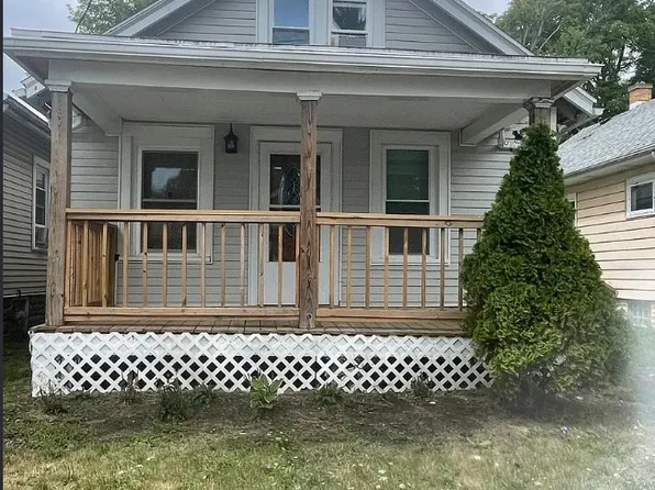 122 73rd St, Niagara Falls, NY 14304