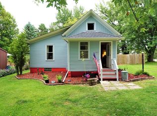 185 W Summit Ave, Ellsworth, WI 54011